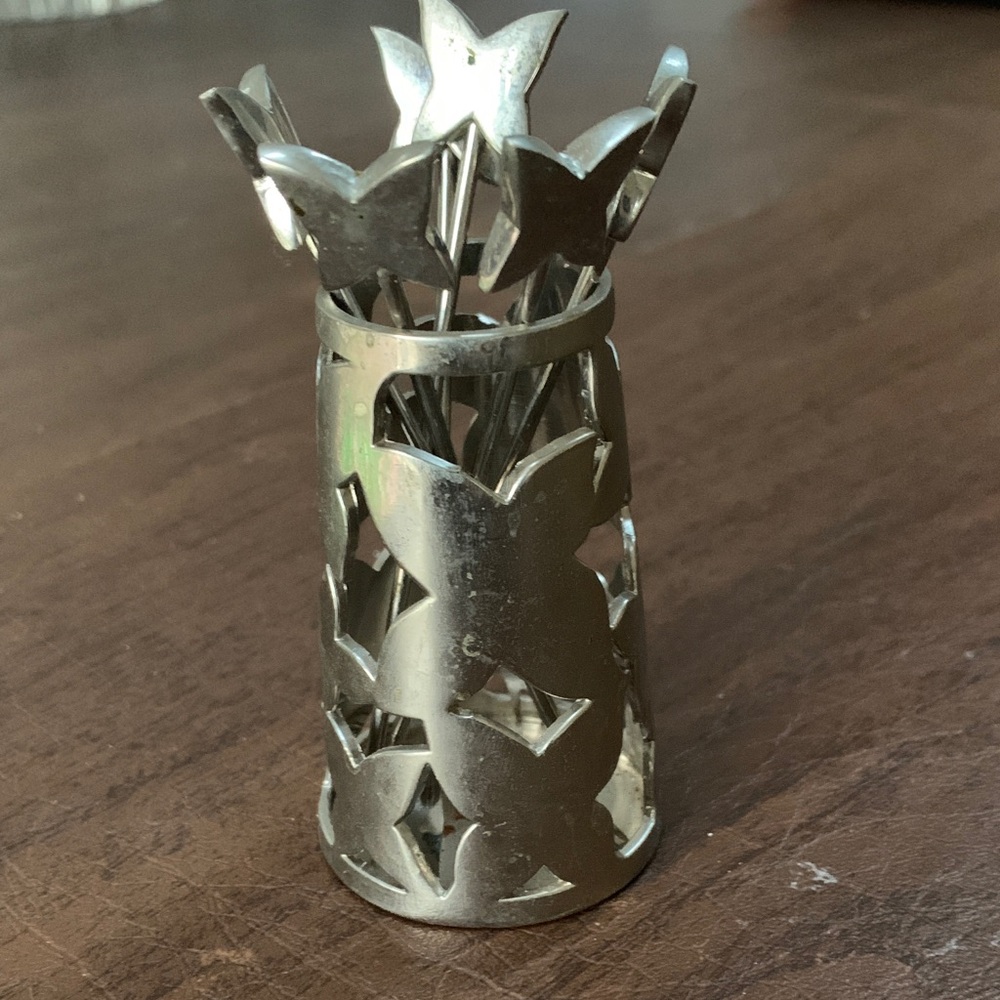 Silver Star-Shaped Toothpick Holder
